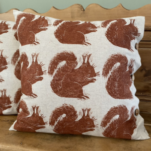 Cushion hand printed squirel1