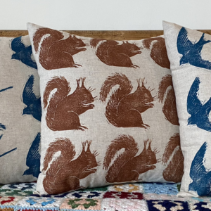 Cushion hand printed squirel3