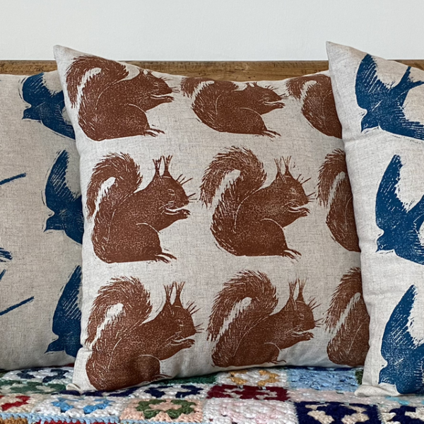 Cushion hand printed squirel3